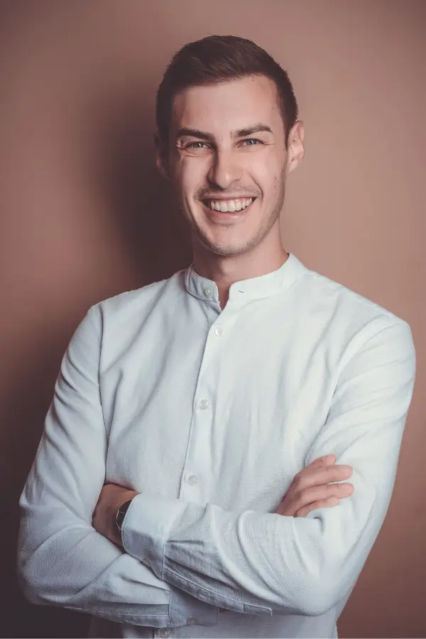 DIGITAL-BRICKS-Lukas-Sontheimer-UEBER-MICH DIGITAL BRICKS, Lukas Sontheimer, Ueber Mich